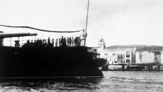 Entrée du “Charlemagne” à Bizerte Trailer