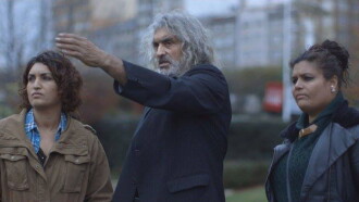 Esquece Monelos Trailer