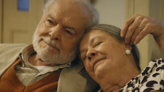 Esta Noite Seremos Felizes Trailer