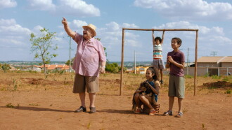 Felipa e o Foguete Trailer