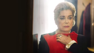 Femminile singolare Trailer