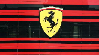 Ferrari, un hiver à Maranello Trailer