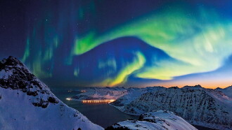 Fjorde, Nordkap und Polarlicht - Norwegens legendäre Hurtigruten Trailer
