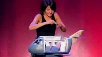Florence Foresti fait des sketches à la Cigale Trailer