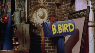 Follow That Bird Trailer
