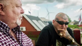 Forbryder på pension Trailer