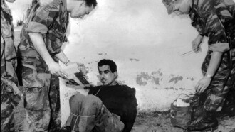 François Mitterrand et la guerre d'Algérie Trailer