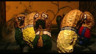 Gritos en el pasillo Trailer