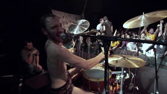 Guerilla Poubelle - Live Trabendo la 1000è Trailer