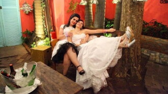Here Come the Brides Trailer
