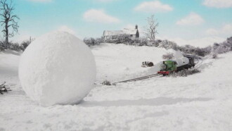 HiT Favorites: Frosty Friends Trailer