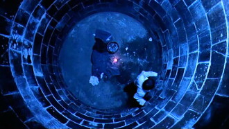 Hole Trailer