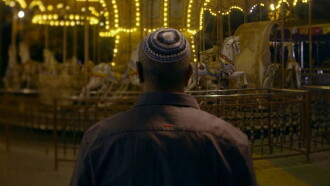 Holes Trailer