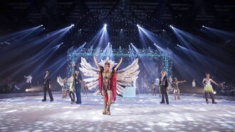 Holiday On Ice - Passion Trailer