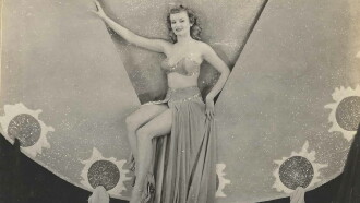 Hollywood Burlesque Trailer