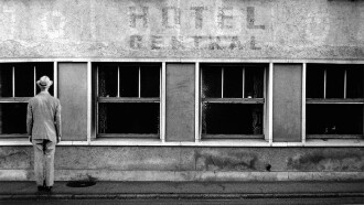 Hotel Central Trailer