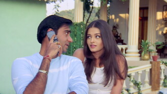 Hum Kisi Se Kum Nahin Trailer