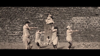 Húmus Trailer