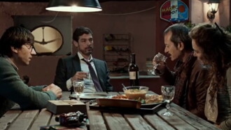 In nome del figlio Trailer