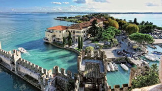 Italie, les îles romantiques Trailer