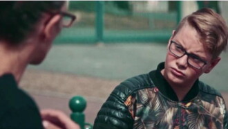 Itinéraire d'un enfant placé Trailer