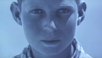 J'ai Huit Ans Trailer