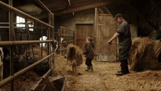 Je ne veux pas être paysan Trailer