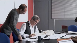 Jean-Luc Mélenchon, l’homme qui avançait à contre-courant Trailer