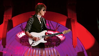 Jeff Beck - Live At The Hollywood Bowl Trailer