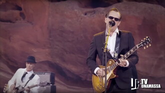 Joe Bonamassa - Muddy Wolf at Red Rocks Trailer
