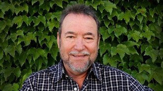 John Williamson: Gunyah Trailer