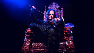 Jonathan Davis: Alone I Play Trailer