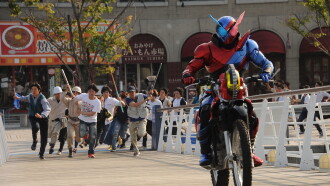 Kamen Rider Build: Be The One Trailer