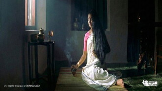 Kannezhuthi Pottum Thottu Trailer