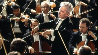 Karajan dirigiert Beethovens fünfte Symphonie Trailer