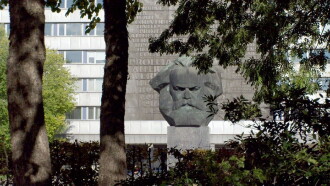 Karl Marx und seine Erben Trailer