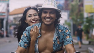 Kenapa Harus Bule? Trailer
