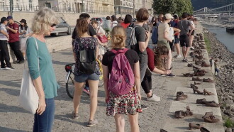 Kövek Trailer