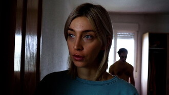 La Cama Deshecha Trailer