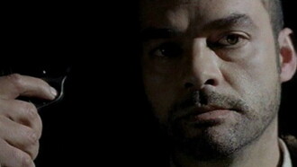 La media medalla Trailer