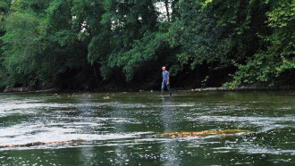 La Rivière Trailer