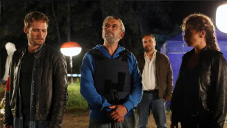 La Traque Trailer