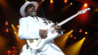 Larry Graham Live Bataclan 2010 Trailer