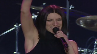 Laura Pausini: Live 2001-2002 World Tour Trailer