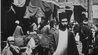 Le Caire, rue Sharia-el-Nahassine Trailer