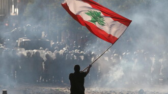 Le Liban, otage du Moyen-Orient Trailer