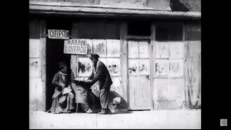 Le marchand de marrons Trailer
