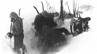 Le mystère Dyatlov, une affaire non résolue Trailer