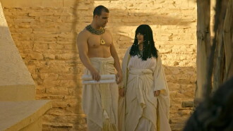 Le pouvoir des prêtresses égyptiennes Trailer