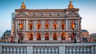 Le roi danse : 350 ans d'histoire de l'Opéra de Paris Trailer